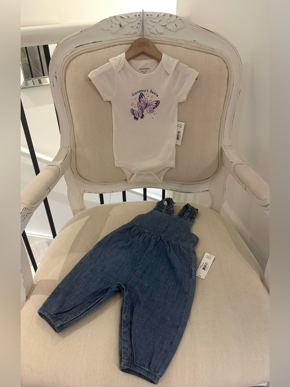 🤍 3~6 Mth Butterfly Graphic cotton Baby Onesie with Denim Chambray Romper NWT